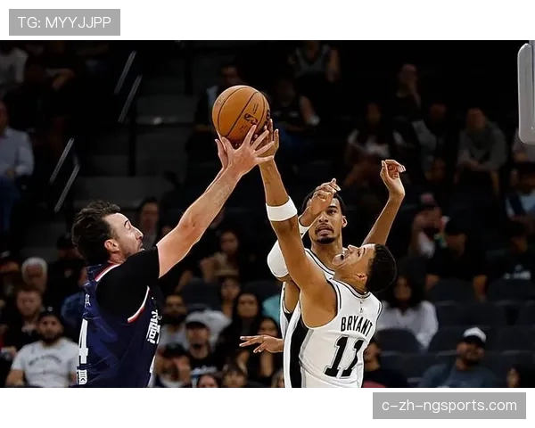 马刺卡特布莱恩特替补登场能量十足，20分钟正负值+15改变走势